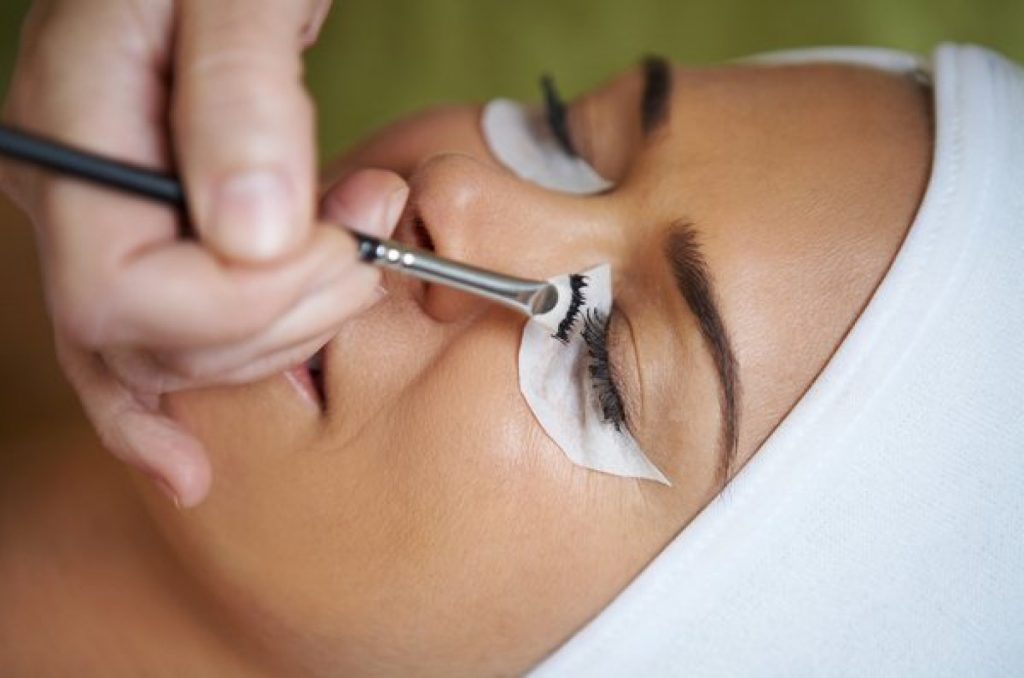 Noras Beauty - Eyelash Tinting